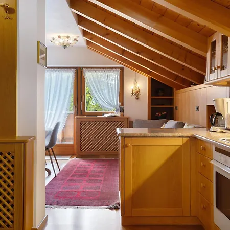 Mayr Fuenf Apartment Plaus
